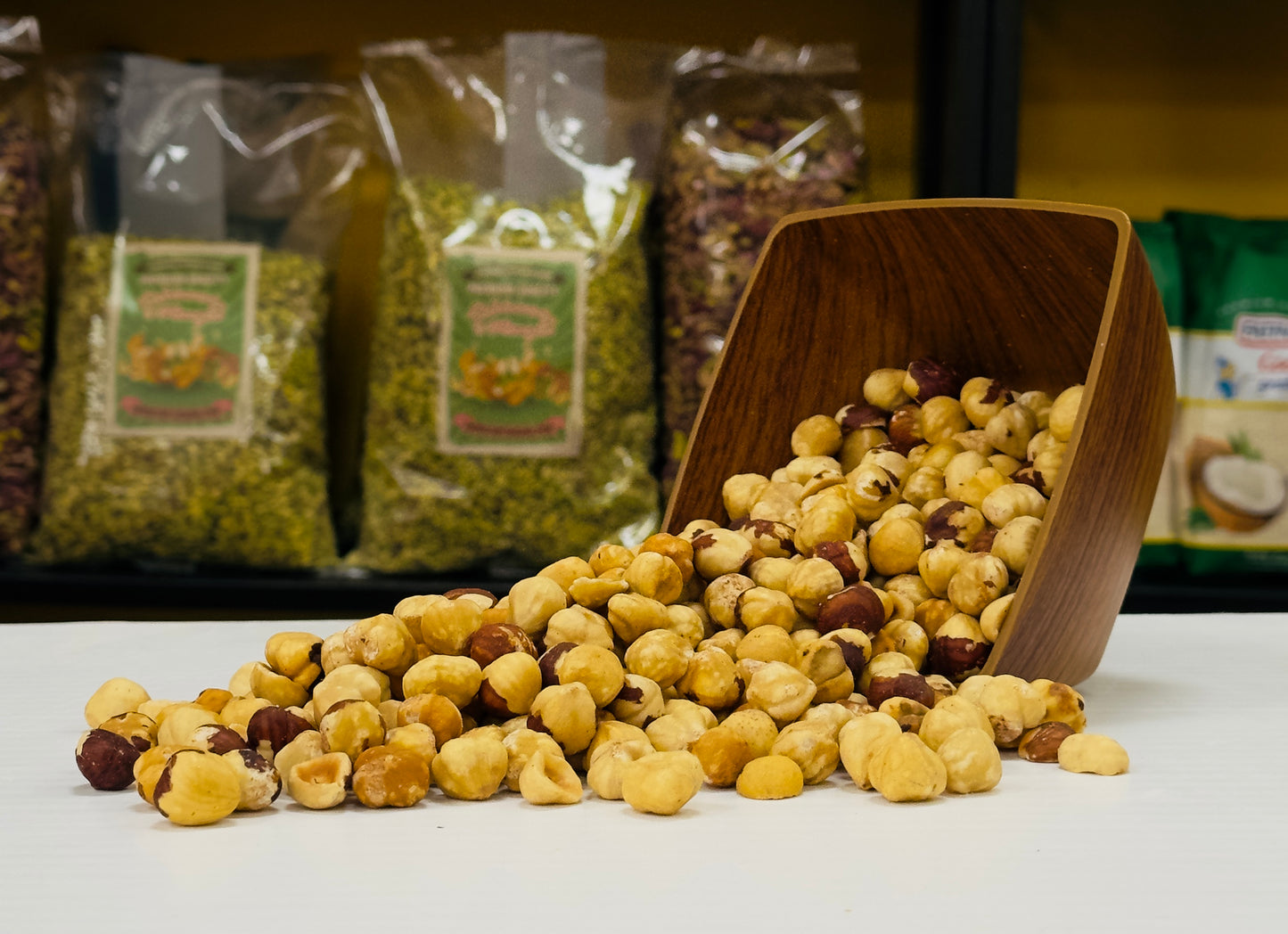 Nocciole Tostate Sgusciate 5Kg - Frutta Secca - Schiaccia & Mangia - fruttasana.com