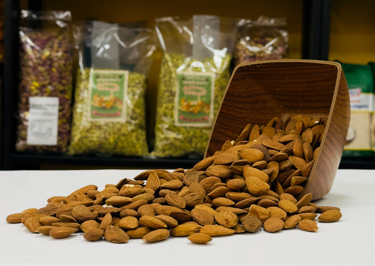 Mandorle Siciliane Naturali 5Kg - Frutta Secca - Schiaccia & Mangia - fruttasana.com